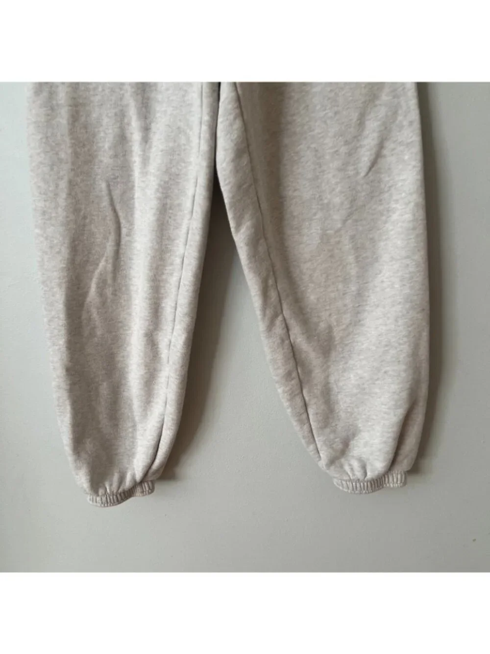 Aritizia Gray Mega Fit Sweatfleece Cozy Sweatpants Women's Size XXS